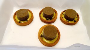 9DCB1CDB-6E89-4E8B-8BDE-3AABBD51B471_1_201_a